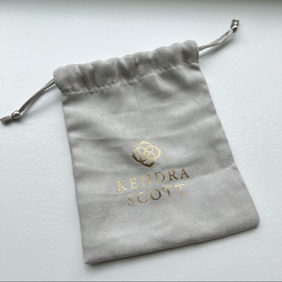 Kendra Scott Rose Gold Turquoise Magnesite Bracelet - Picture 4 of 4